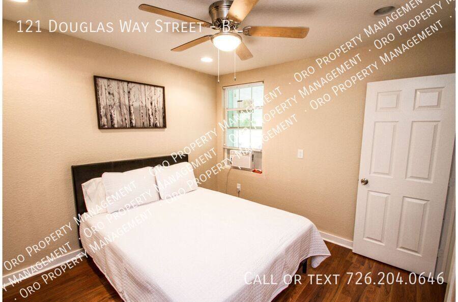 Apartment for rent at 121 Douglas Way St #B, San Antonio, TX 78210
