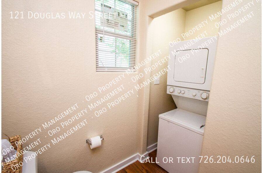 Apartment for rent at 121 Douglas Way St #B, San Antonio, TX 78210