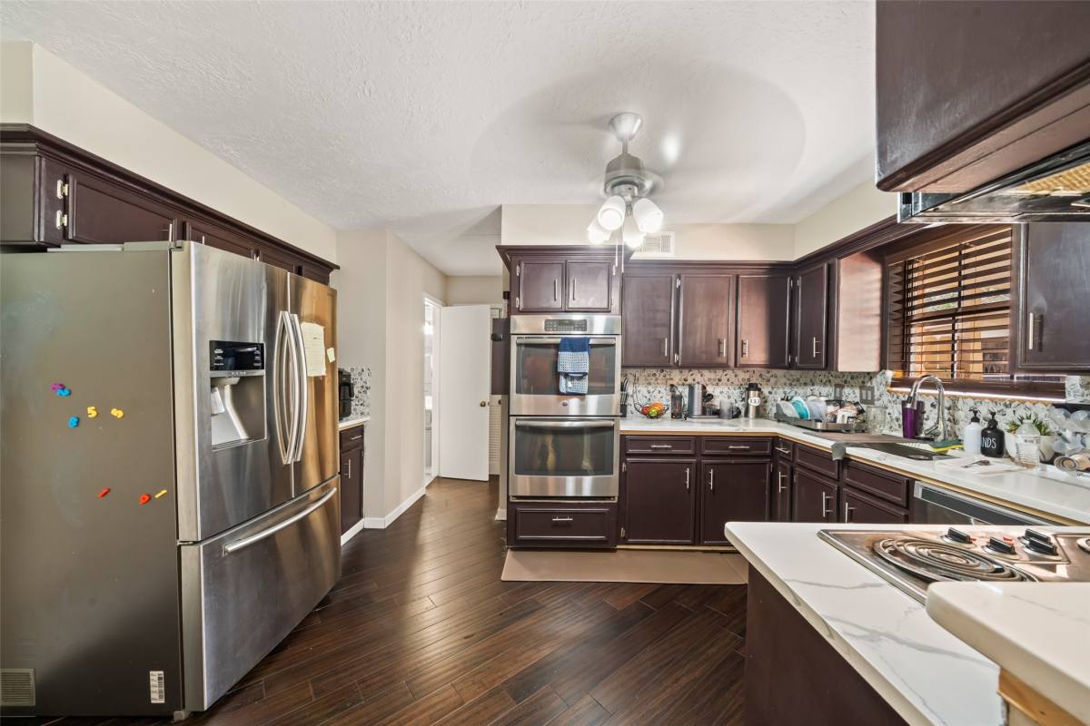Apartment for rent at 715 Marne Lane #715, Houston, TX 77090