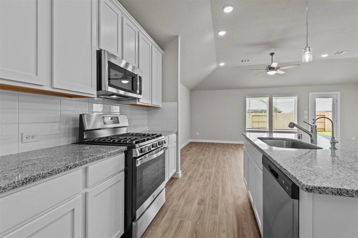 Apartment for rent at 3003 Middleton Dr, Rosenberg, TX 77471