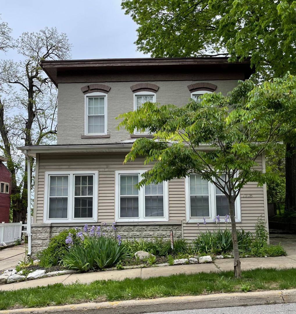 Apartment for rent at 1218 Columbia St, Lafayette, IN 47901