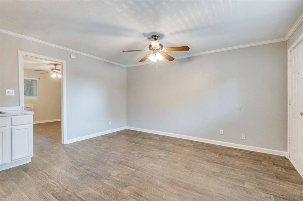 Apartment for rent at 1505 W Lovers Lane #3, Arlington, TX 76013
