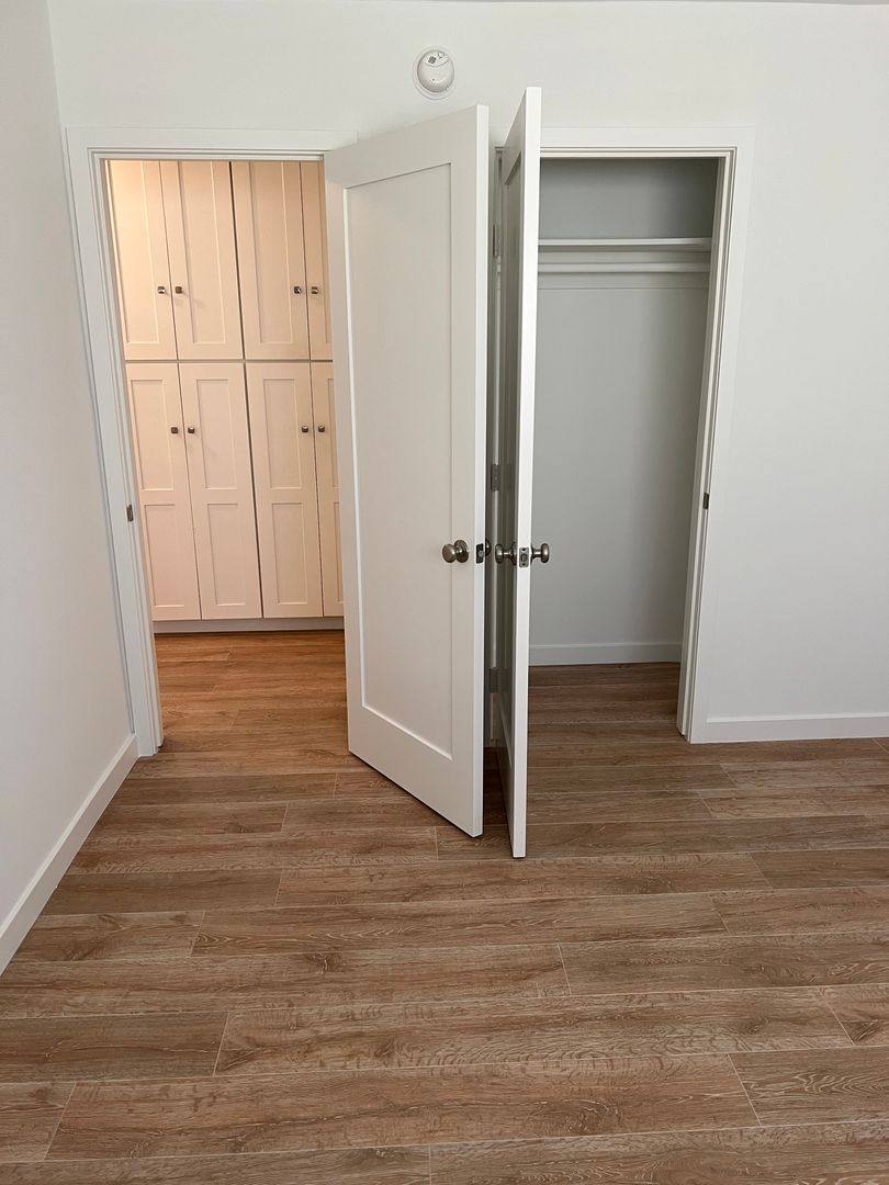 Apartment for rent at 2508 Pacific Ave, Venice, CA 90291