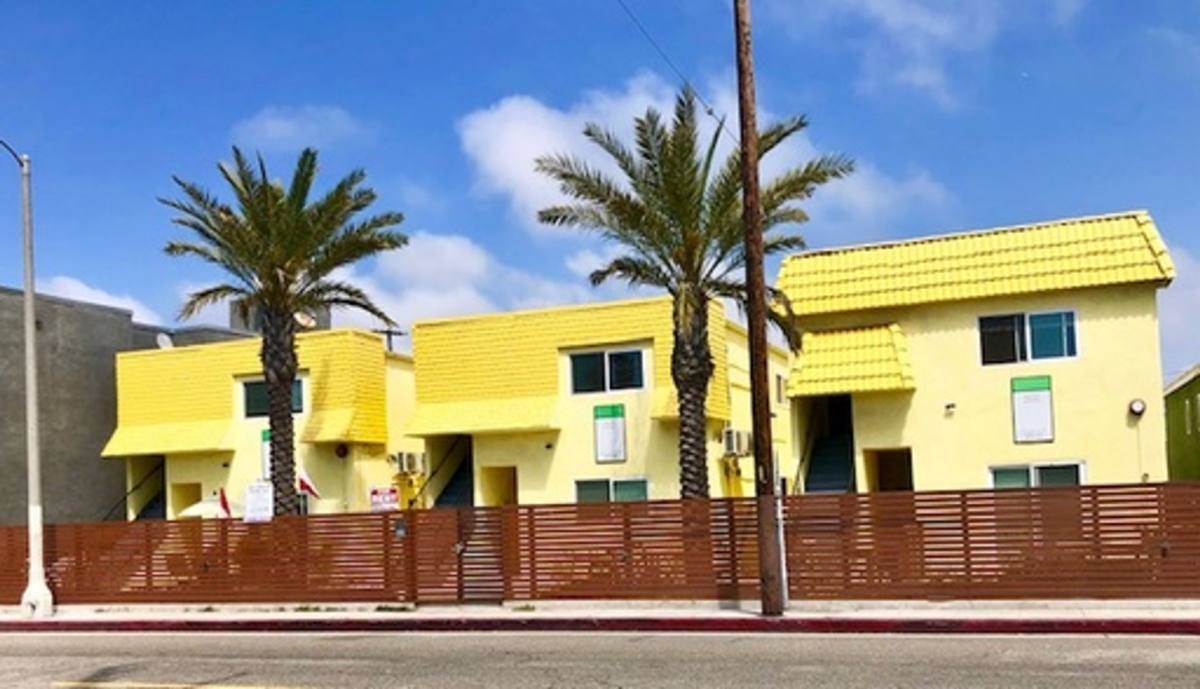 Apartment for rent at 2508 Pacific Ave, Venice, CA 90291