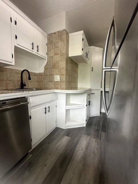 Apartment for rent at 2154 NE 168th St, Miami, FL 33162