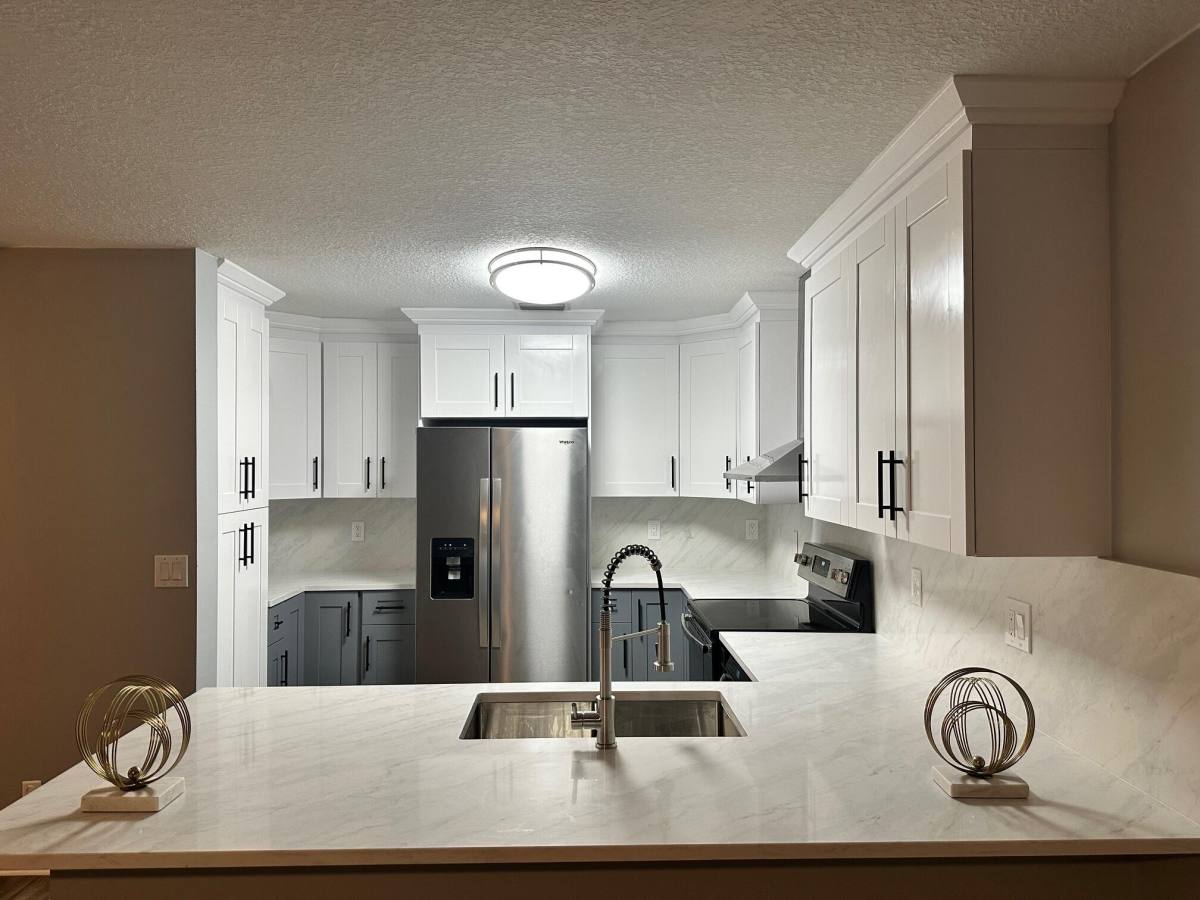 Apartment for rent at 3464 Commodore Court, West Palm Beach, FL 33411