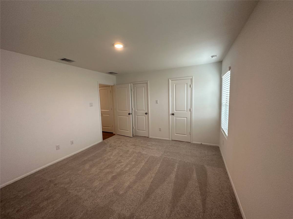Apartment for rent at 4130 Brazos Brook Trail, Baytown, TX 77521