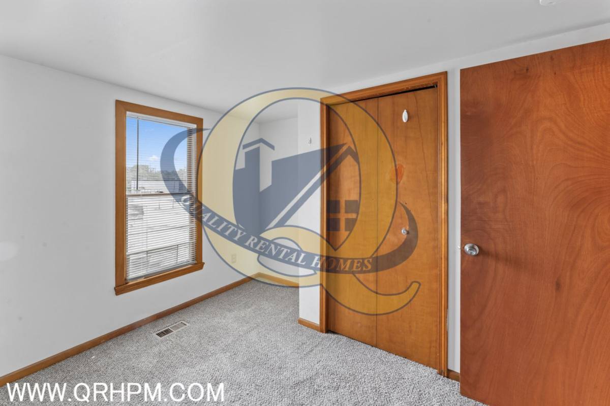 Apartment for rent at 47 Pope St, Lapeer, MI 48446
