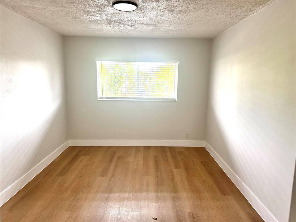 Apartment for rent at 720 NE 7th St #720-9, Hallandale, FL 33009