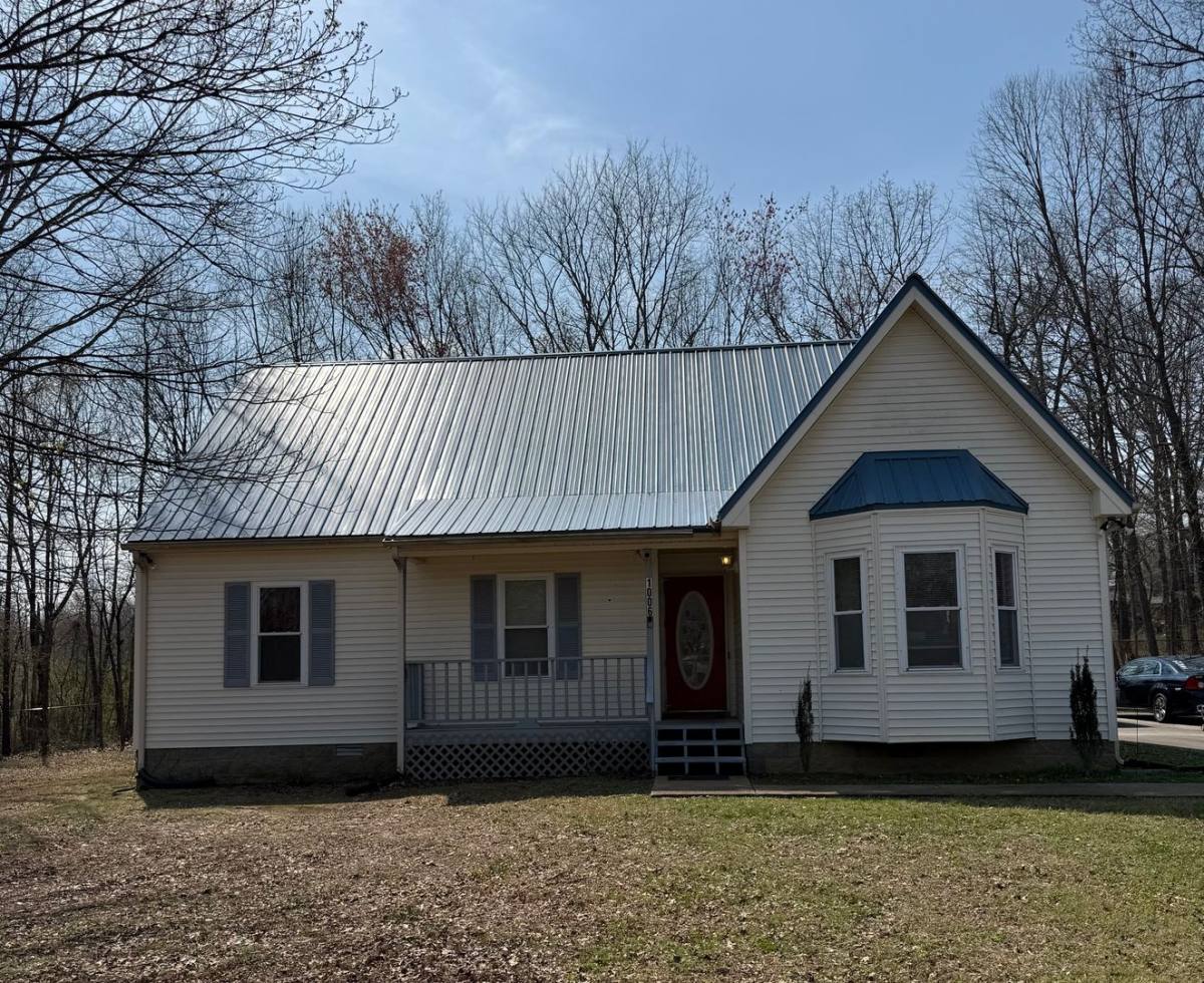 Apartment for rent at 1006 Robert Court, Dickson, TN 37055