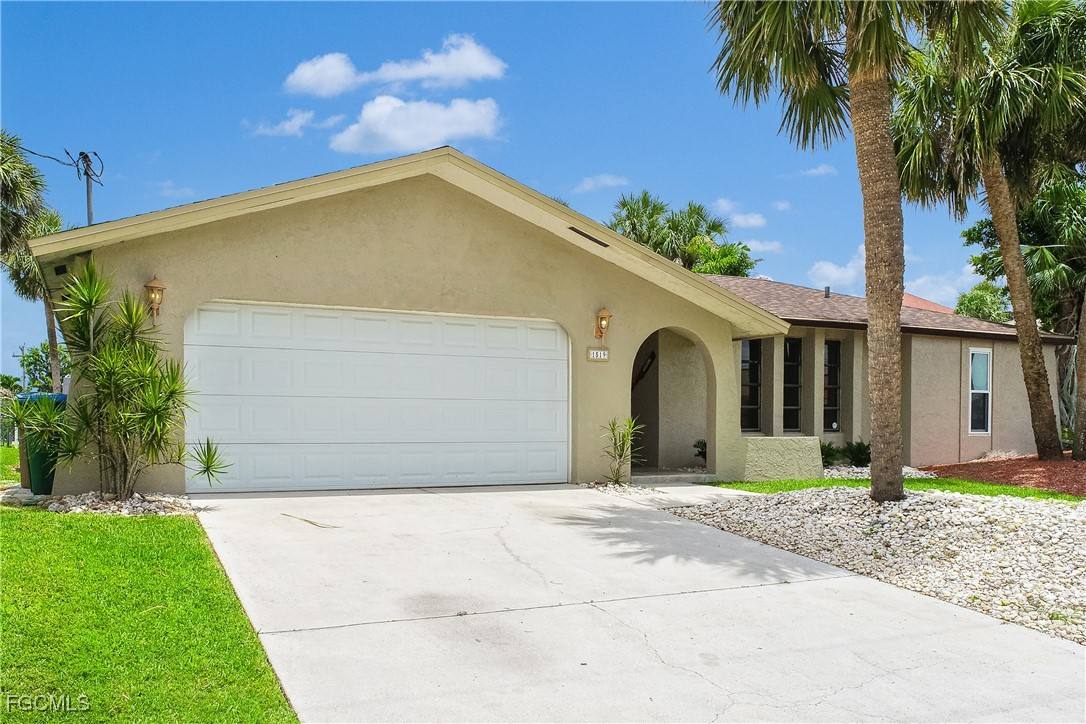 Apartment for rent at 1519 SE 21st St, Cape Coral, FL 33990