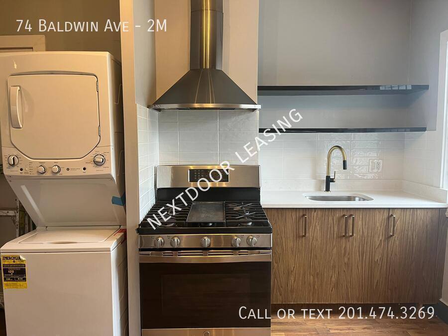 Apartment for rent at 74 Baldwin Ave #2M, Jersey City, NJ 07306