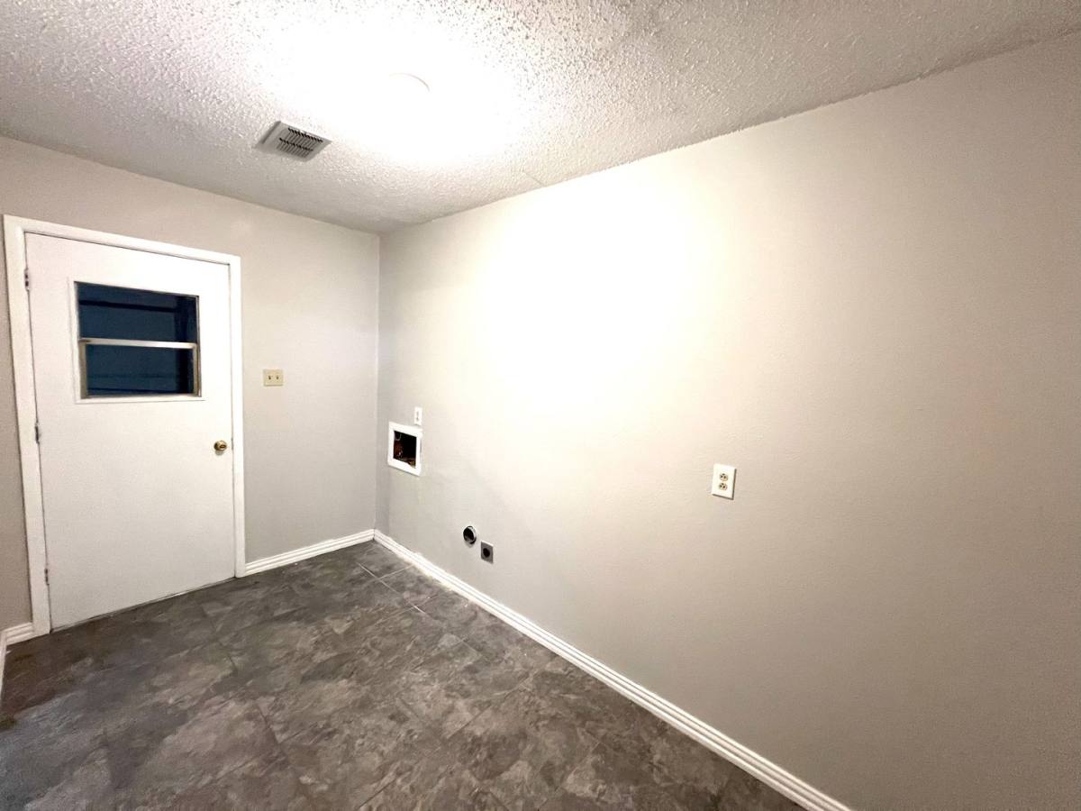 House for rent at 5540 18th St, Lubbock, TX 79416