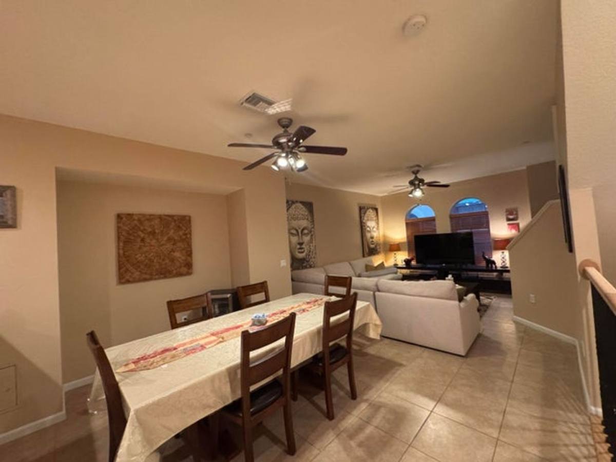 Townhouse for rent at 1033 NE 17th Way #604, Fort Lauderdale, FL 33304