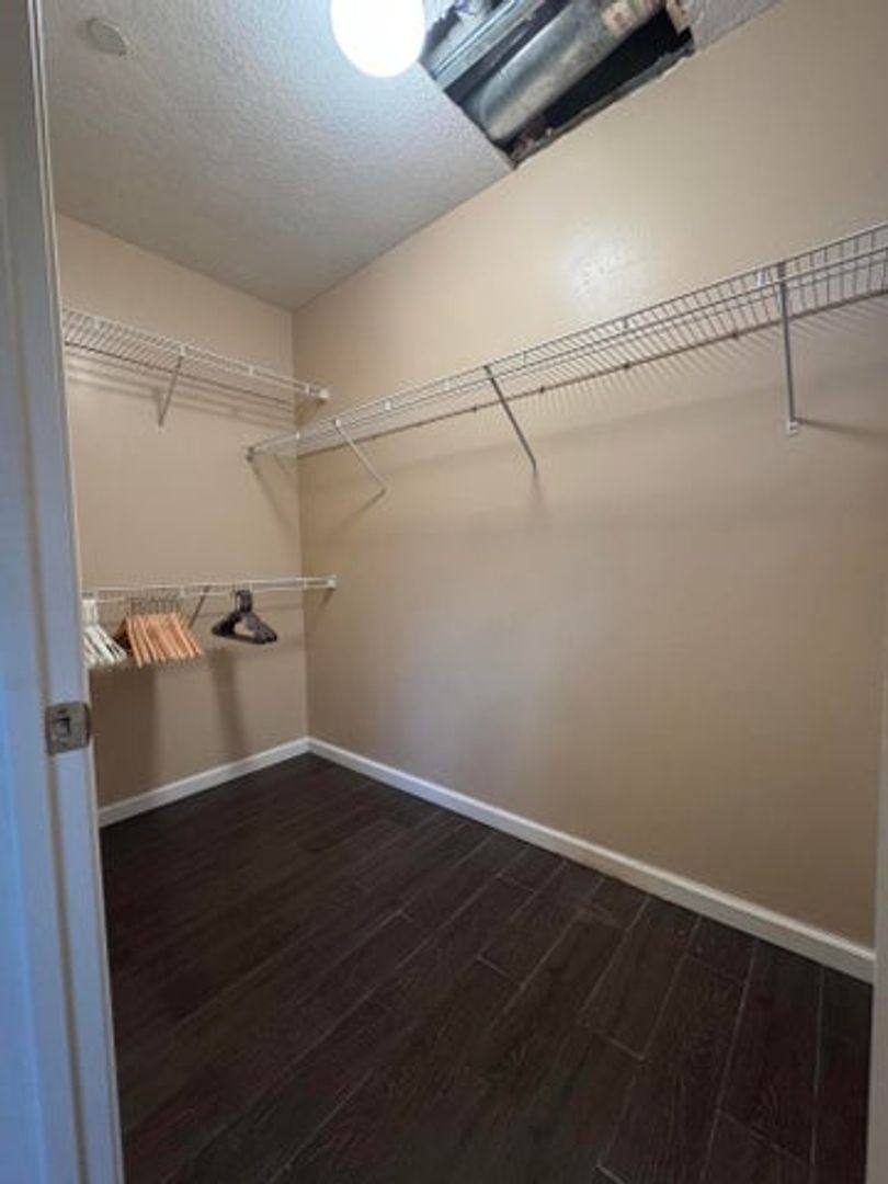 Townhouse for rent at 1033 NE 17th Way #604, Fort Lauderdale, FL 33304