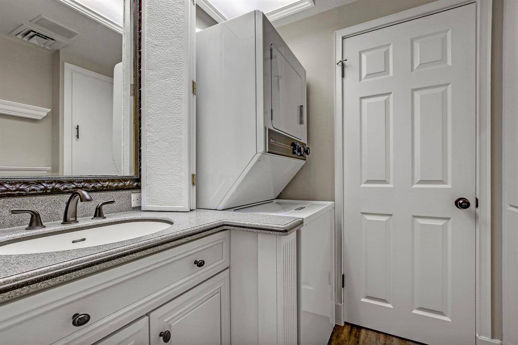 Condo for rent at 1801 Lavaca St #18015F, Austin, TX 78701
