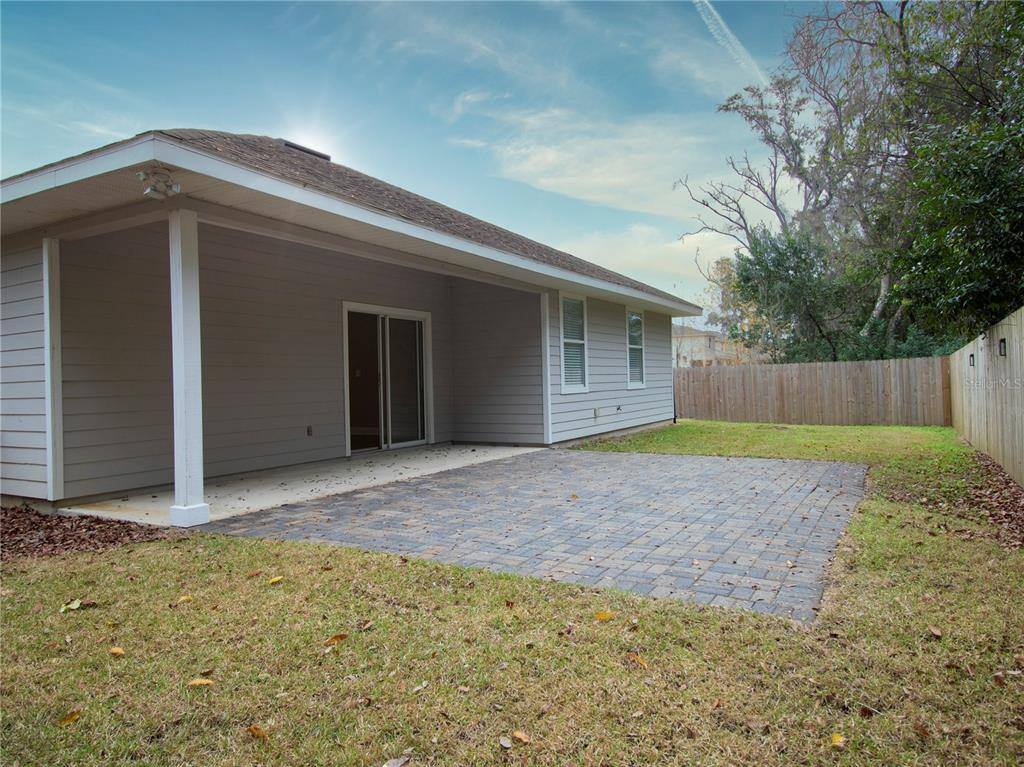 Apartment for rent at 14001 NW 9th Rd, Newberry, FL 32669