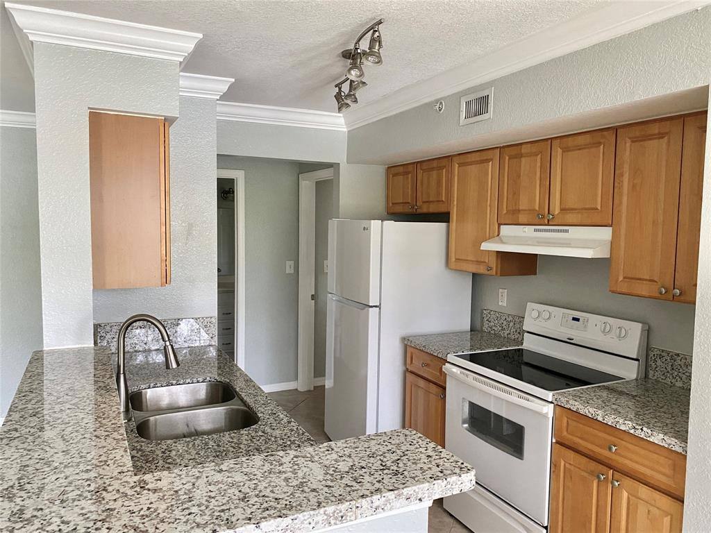 Apartment for rent at 15065 Michelangelo Blvd #202, Delray Beach, FL 33446