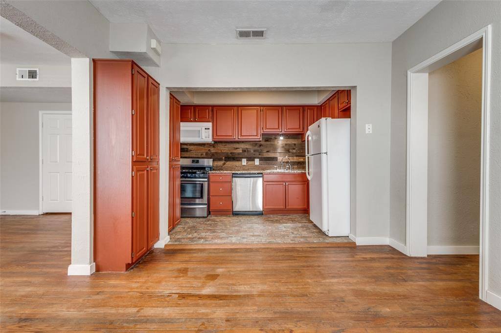 Apartment for rent at 2309 Wesley St #2309D, Greenville, TX 75401