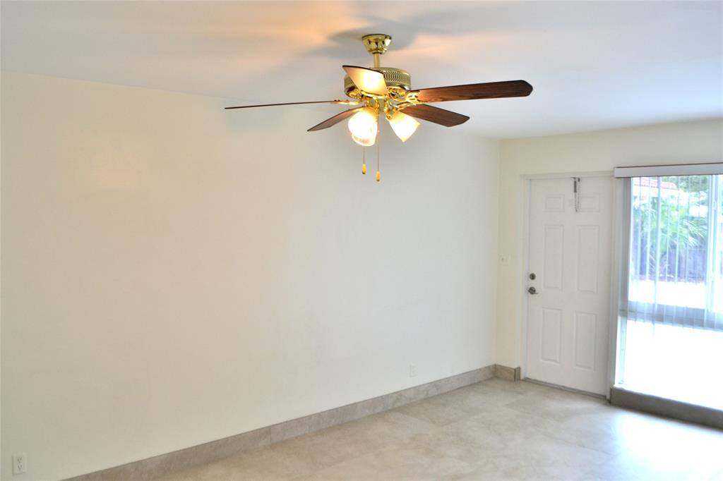 Apartment for rent at 4209 NE 21st Ave, Fort Lauderdale, FL 33308