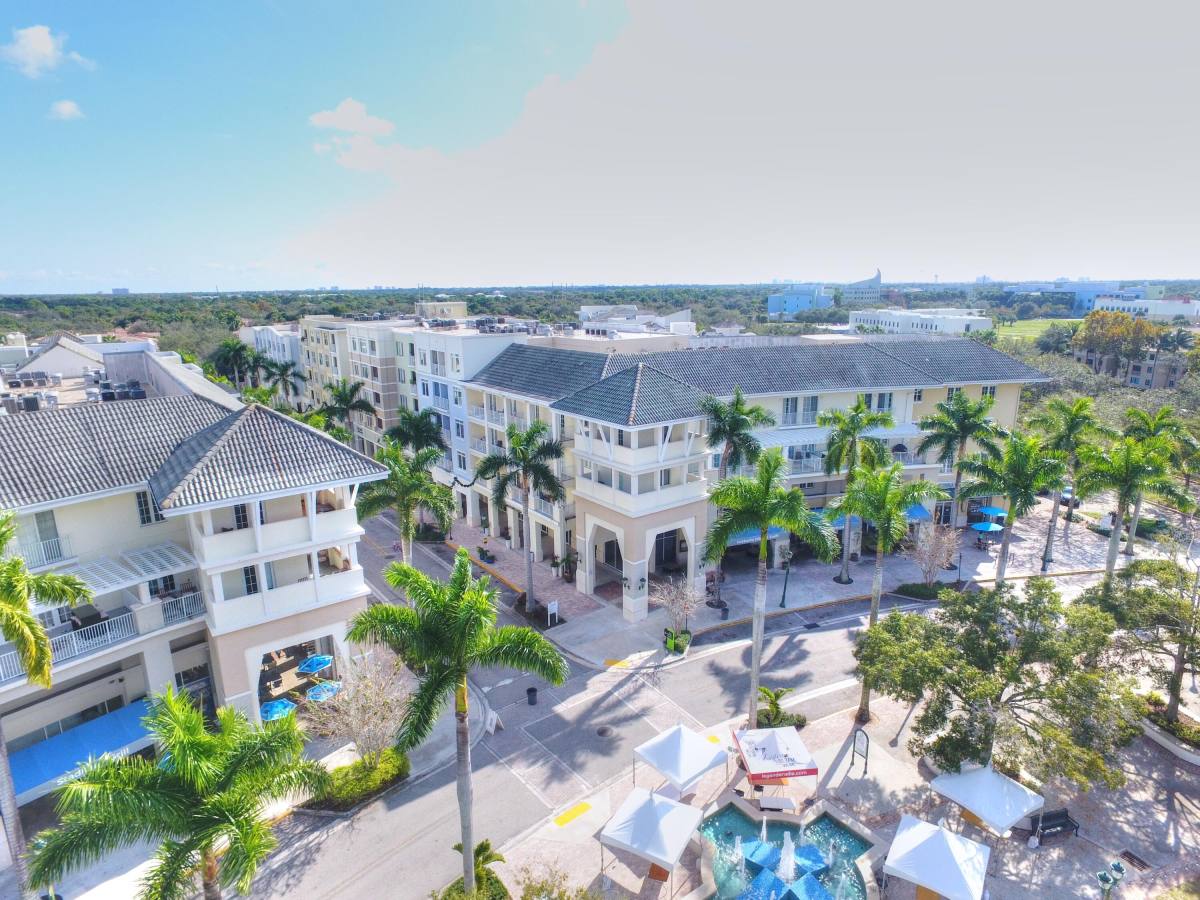 Apartment for rent at 1200 Town Center Dr #409, Jupiter, FL 33458