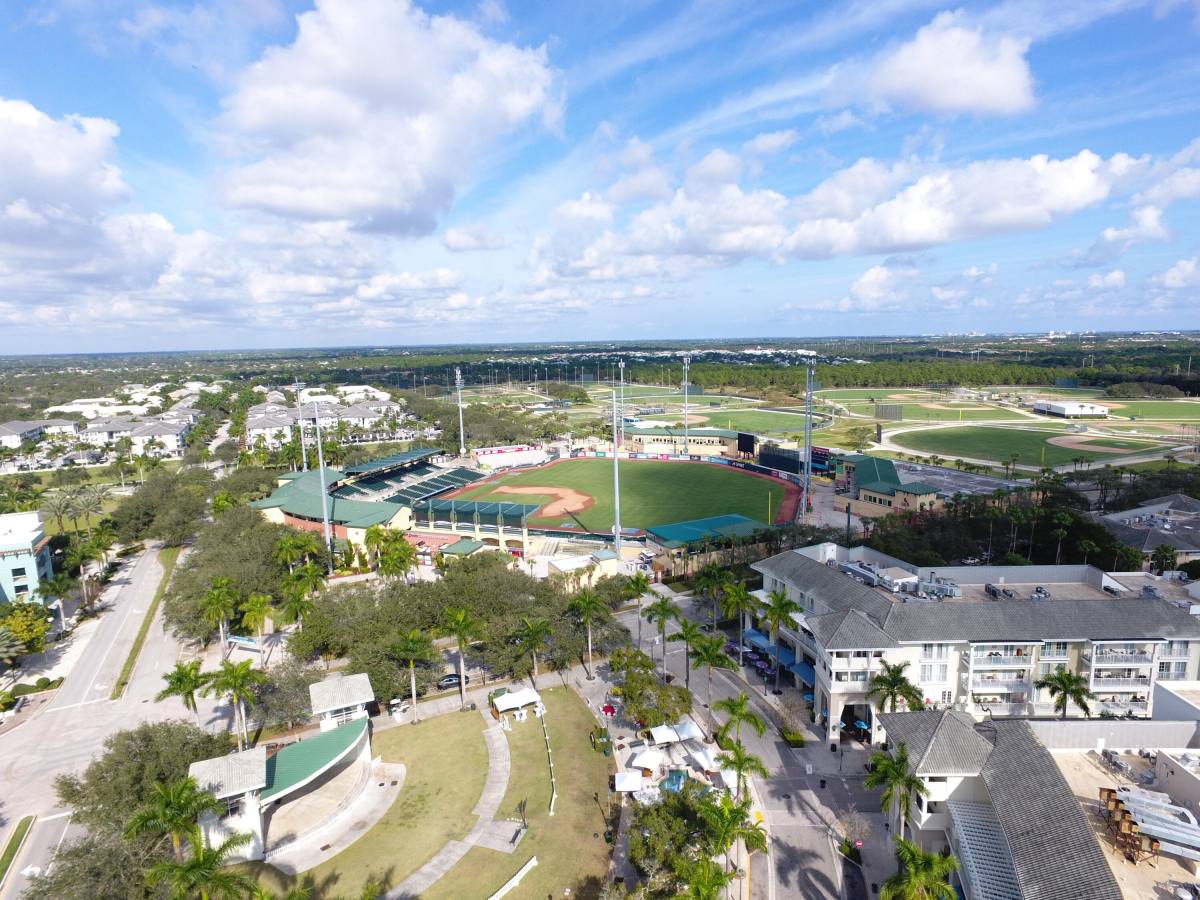 Apartment for rent at 1200 Town Center Dr #409, Jupiter, FL 33458