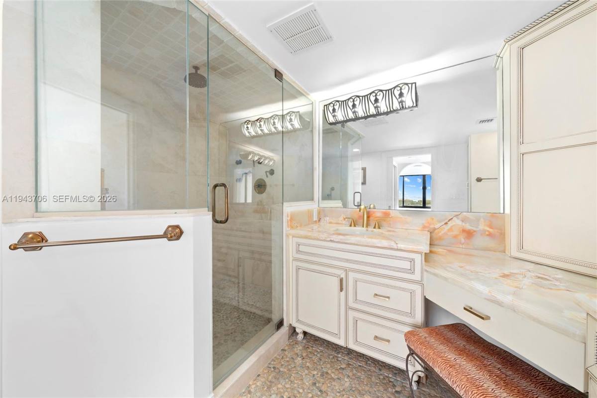 Apartment for rent at 3590 S Ocean Blvd #908, Palm Beach, FL 33480
