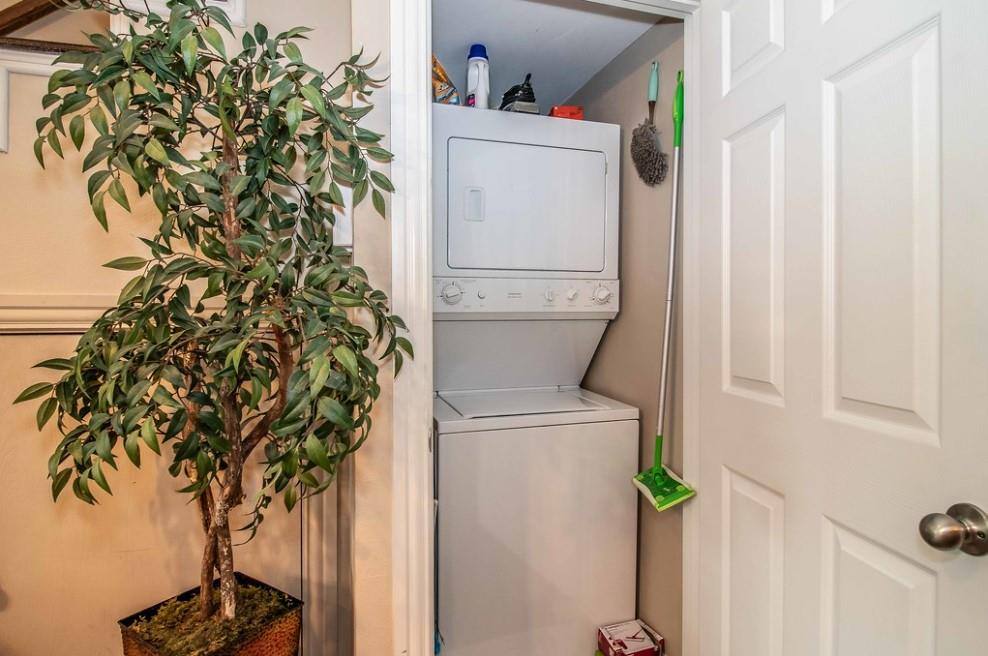 Condo for rent at 2824 Minert St, Dallas, TX 75219