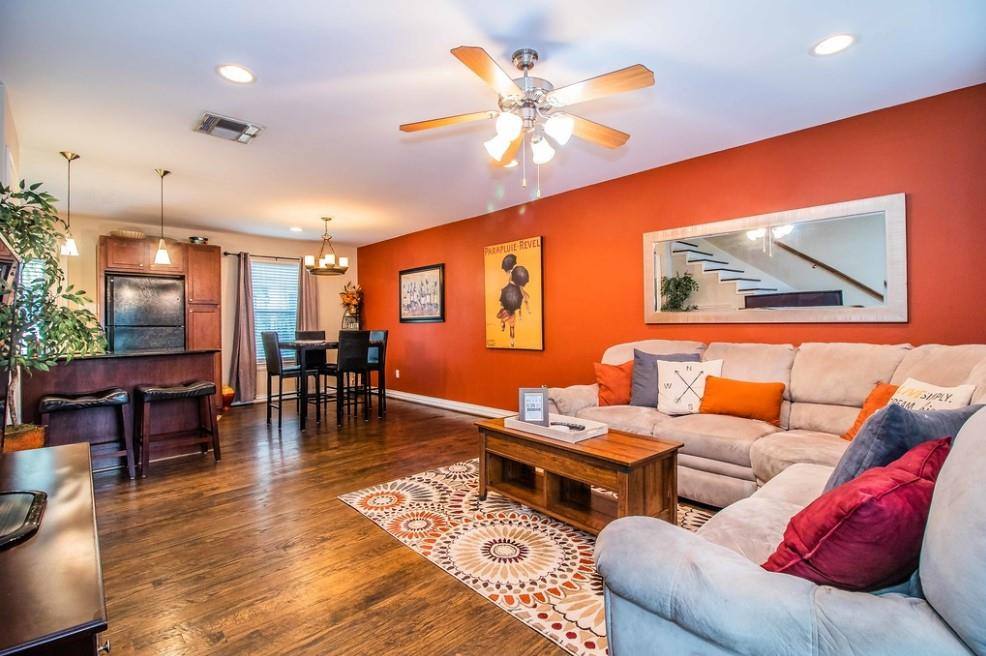 Condo for rent at 2824 Minert St, Dallas, TX 75219