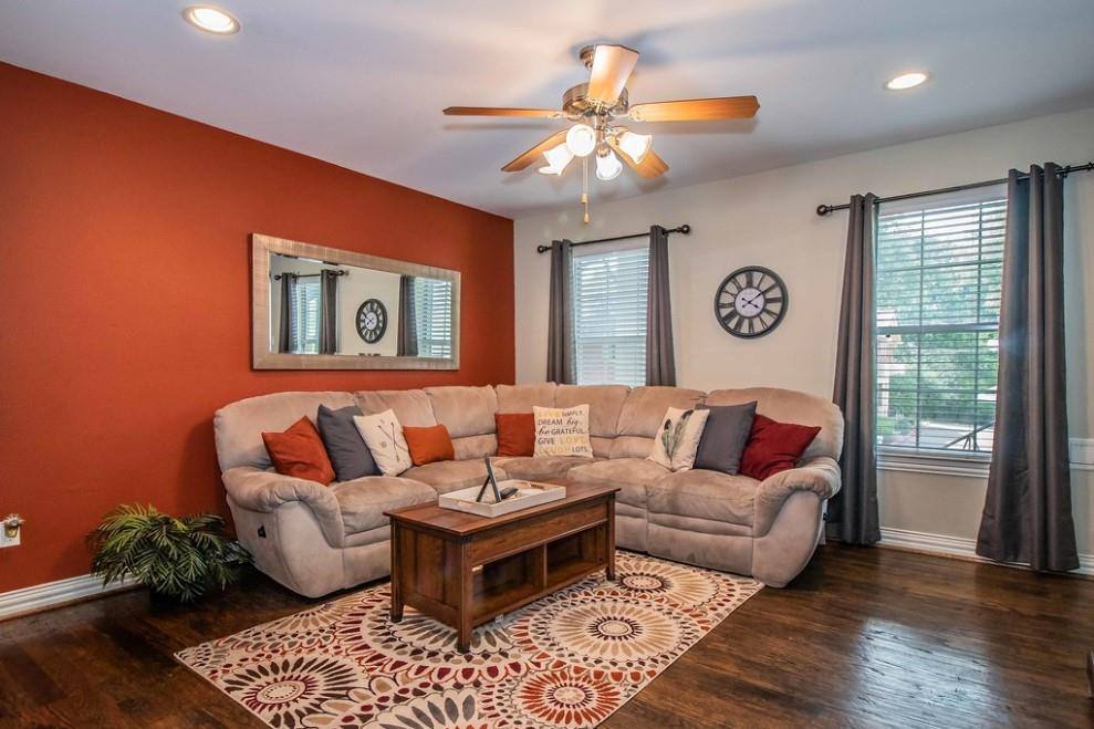 Condo for rent at 2824 Minert St, Dallas, TX 75219