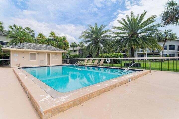 Apartment for rent at 11863 Wimbledon Circle #413, Wellington, FL 33414