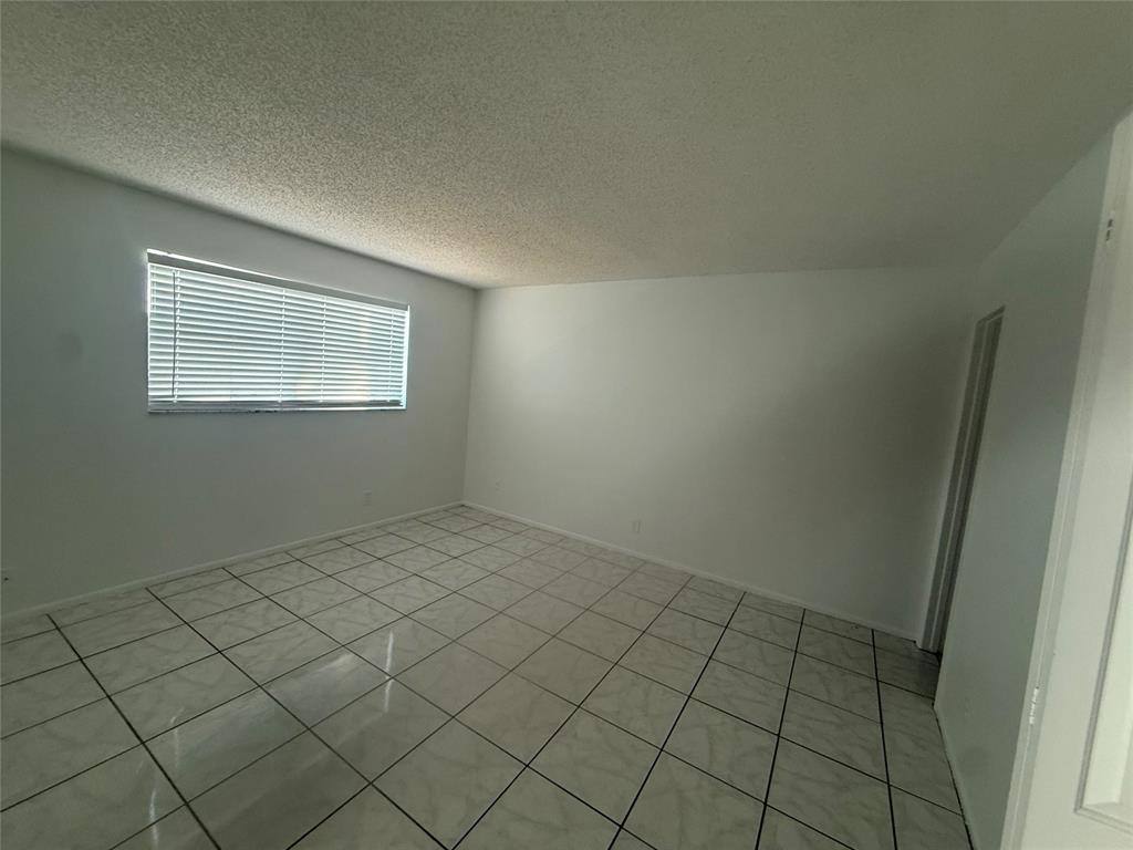 Condo for rent at 7960 N Colony Circle, Fort Lauderdale, FL 33321