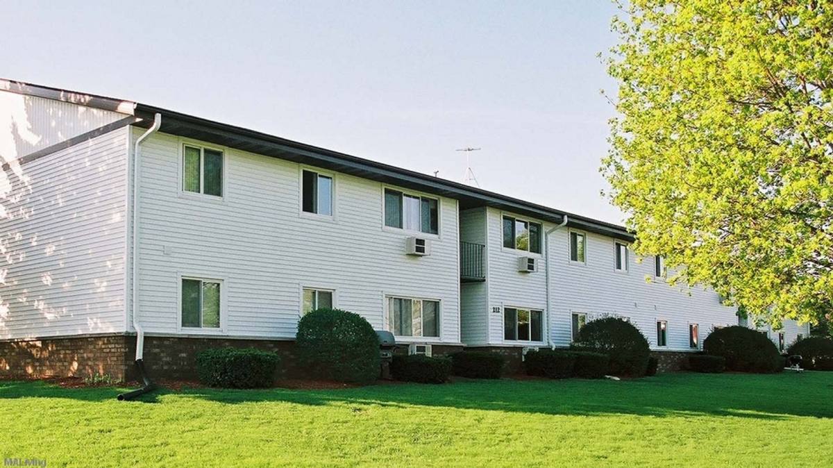 Apartment for rent at 212-214 Sunset Lane, Waunakee, WI 53597