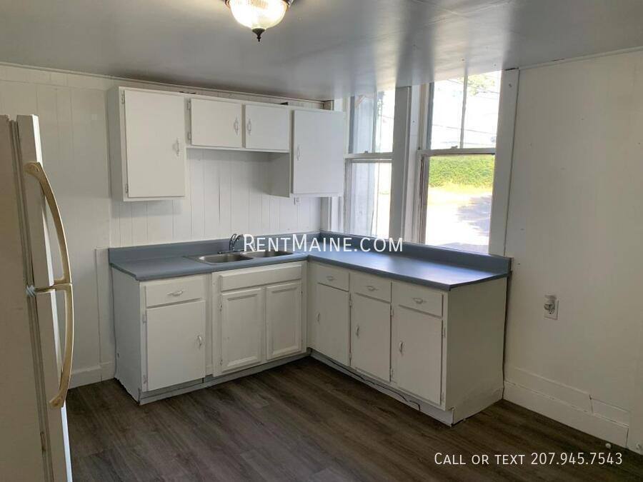 Apartment for rent at 97 Center St #2, Bangor, ME 04401