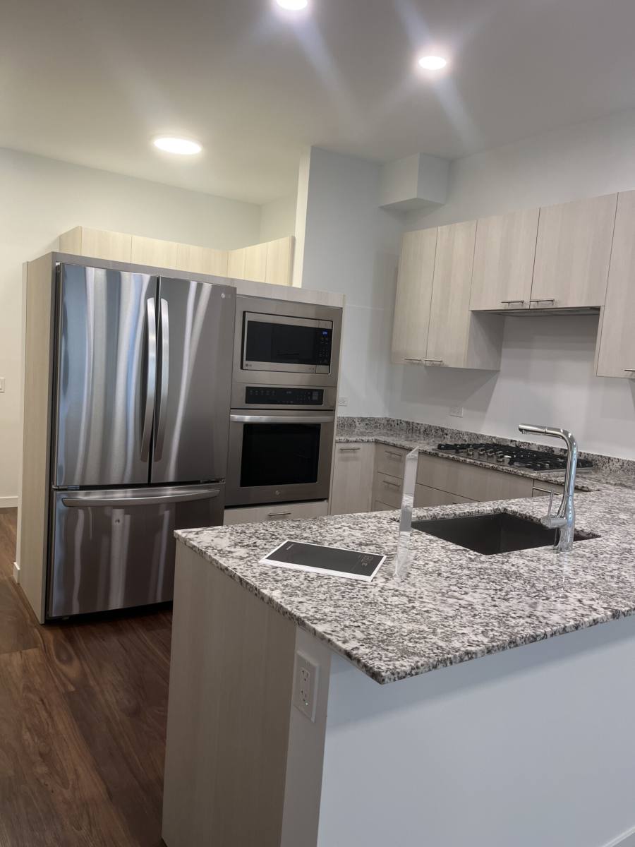 Apartment for rent at 3478 N Broadway St, Chicago, IL 60657