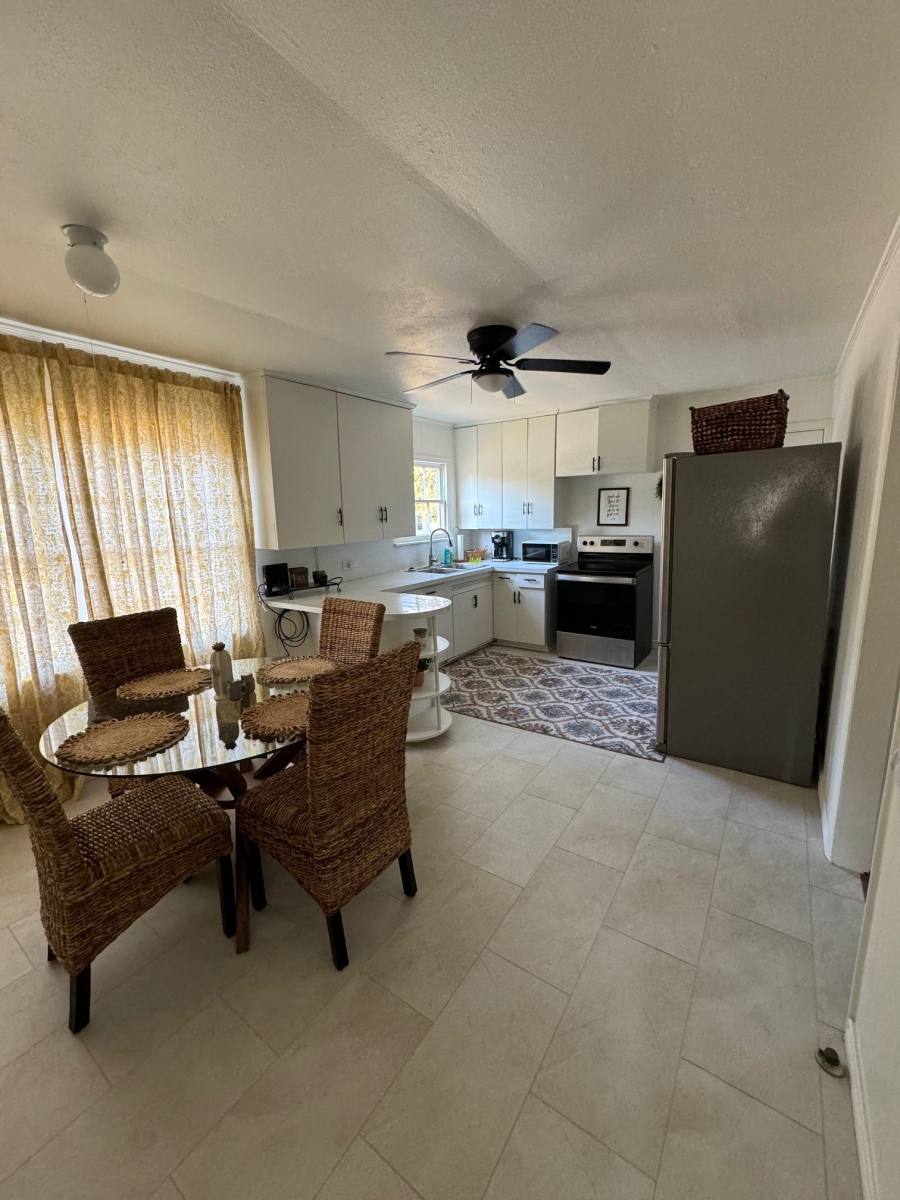 Apartment for rent at 1104 E Sycamore St, Navasota, TX 77868