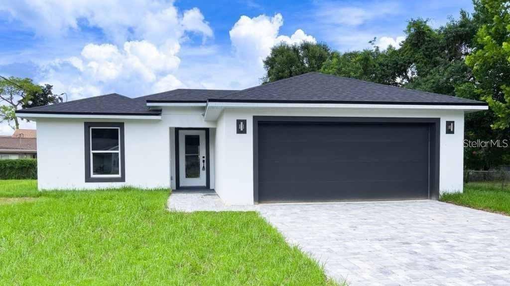 Apartment for rent at 4443 Ferrari Dr, Sebring, FL 33872
