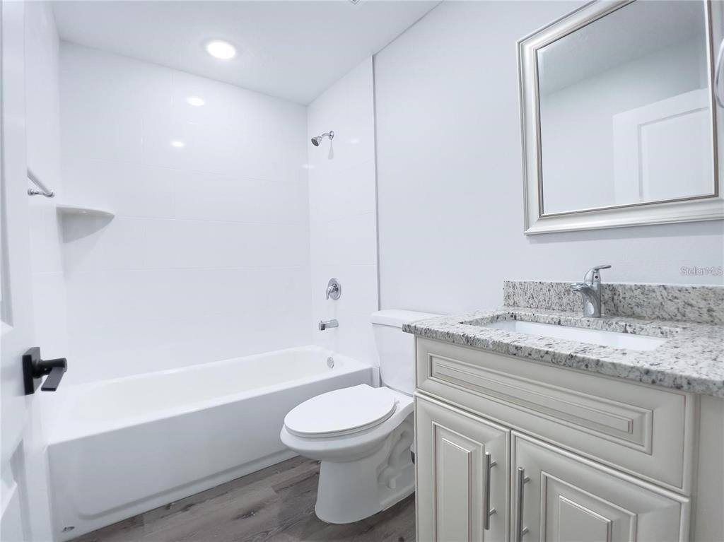 Apartment for rent at 4443 Ferrari Dr, Sebring, FL 33872