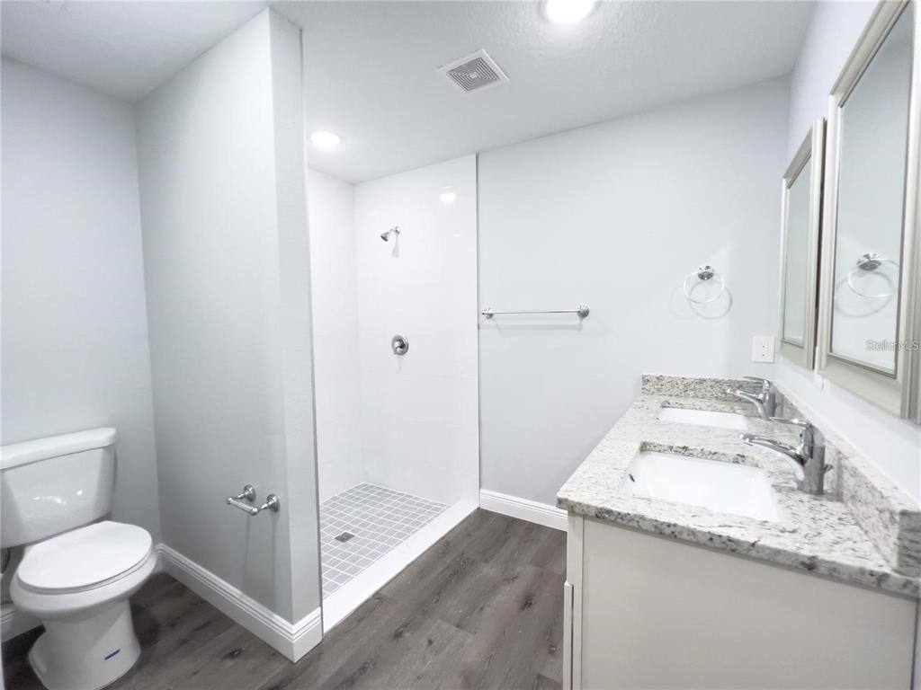 Apartment for rent at 4443 Ferrari Dr, Sebring, FL 33872