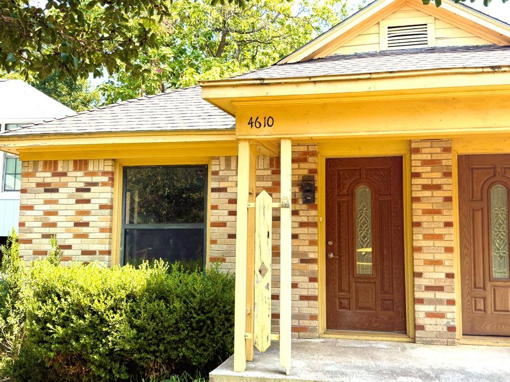 Apartment for rent at 4610 Sycamore St, Dallas, TX 75204
