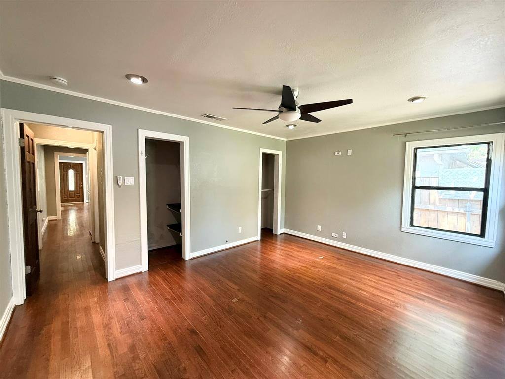 Apartment for rent at 4610 Sycamore St, Dallas, TX 75204