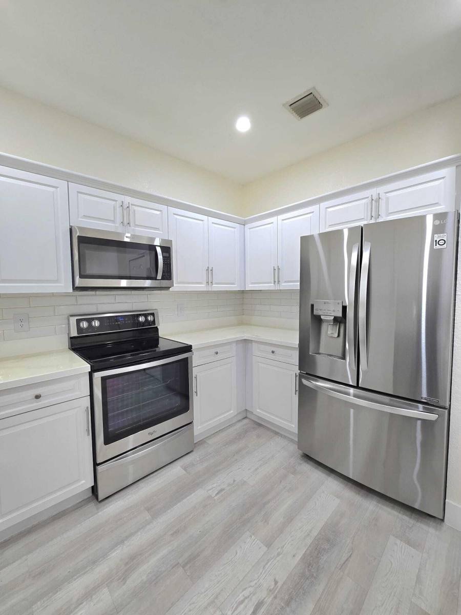 Apartment for rent at 4415 SW 160th Ave #204, Hollywood, FL 33027