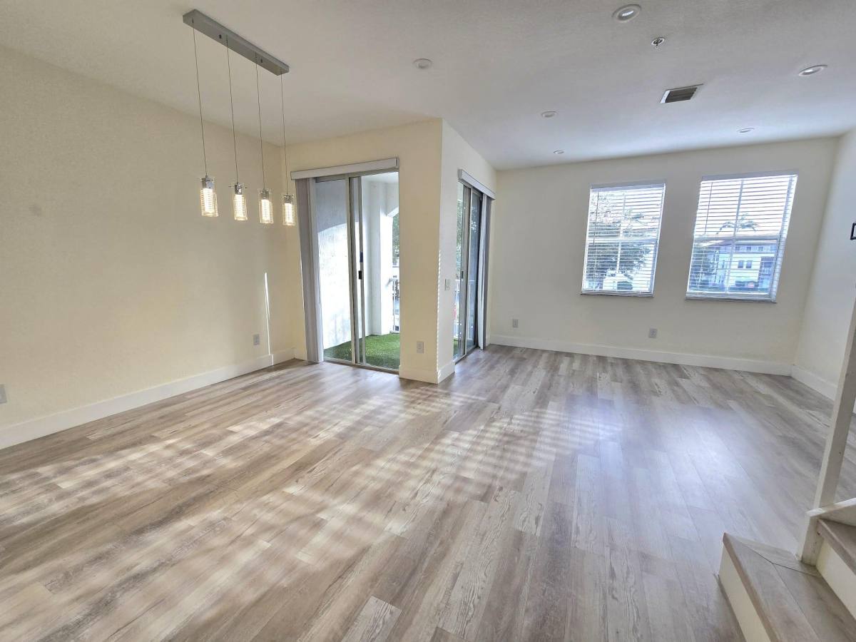 Apartment for rent at 4415 SW 160th Ave #204, Hollywood, FL 33027