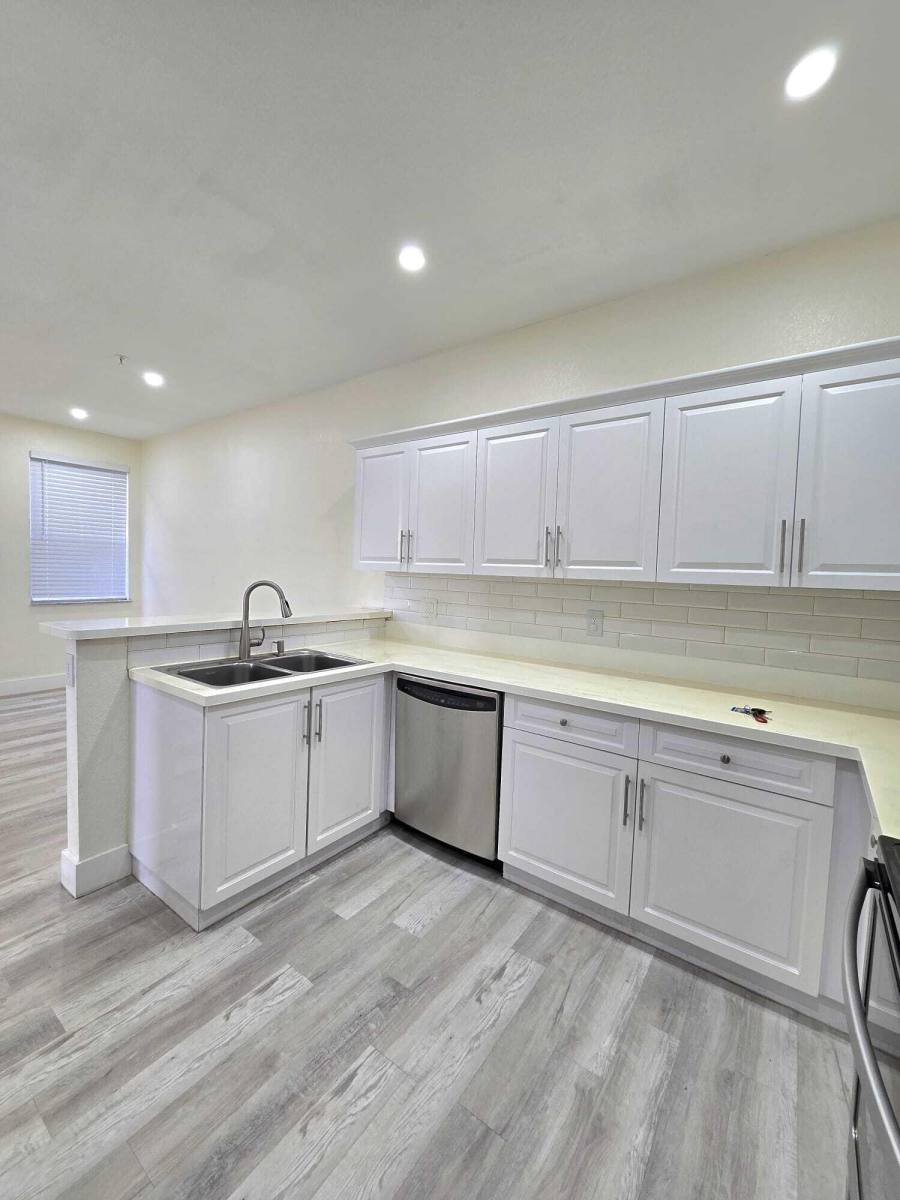 Apartment for rent at 4415 SW 160th Ave #204, Hollywood, FL 33027