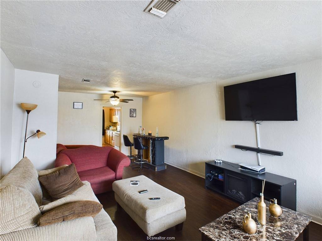 Apartment for rent at 1318 Antone St #1318A, Bryan, TX 77803