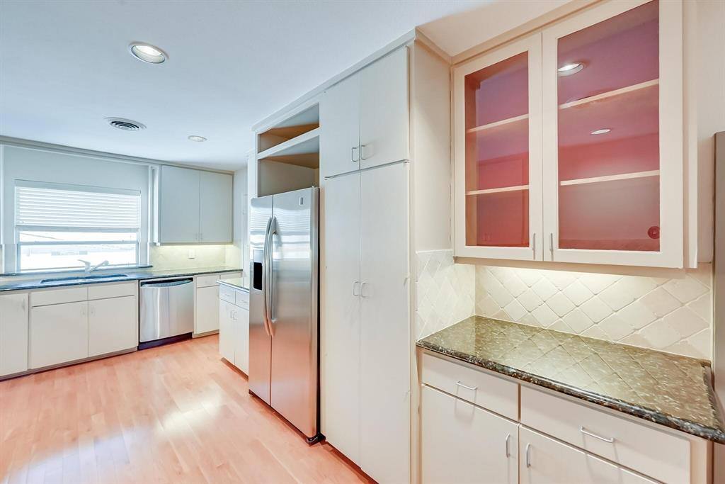 Apartment for rent at 6349 Diamond Head Circle #6349C, Dallas, TX 75225
