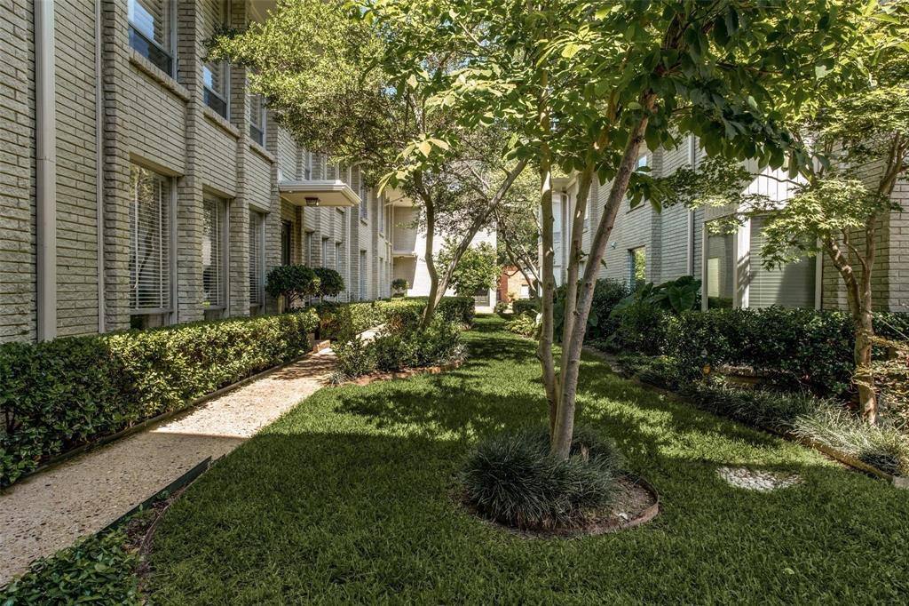 Apartment for rent at 6349 Diamond Head Circle #6349C, Dallas, TX 75225