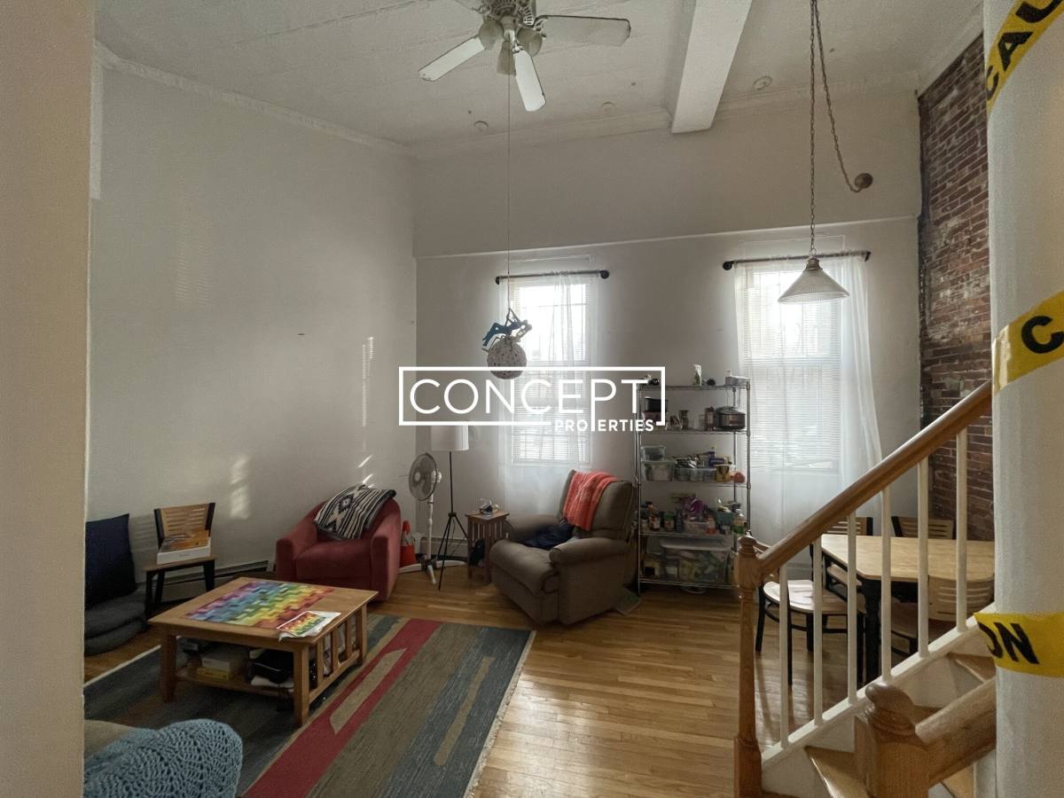 Apartment for rent at 168 Northampton St #2, Boston, MA 02118