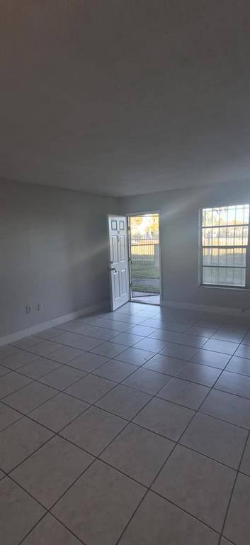 Apartment for rent at 251 NW 177th St #105, Miami, FL 33169