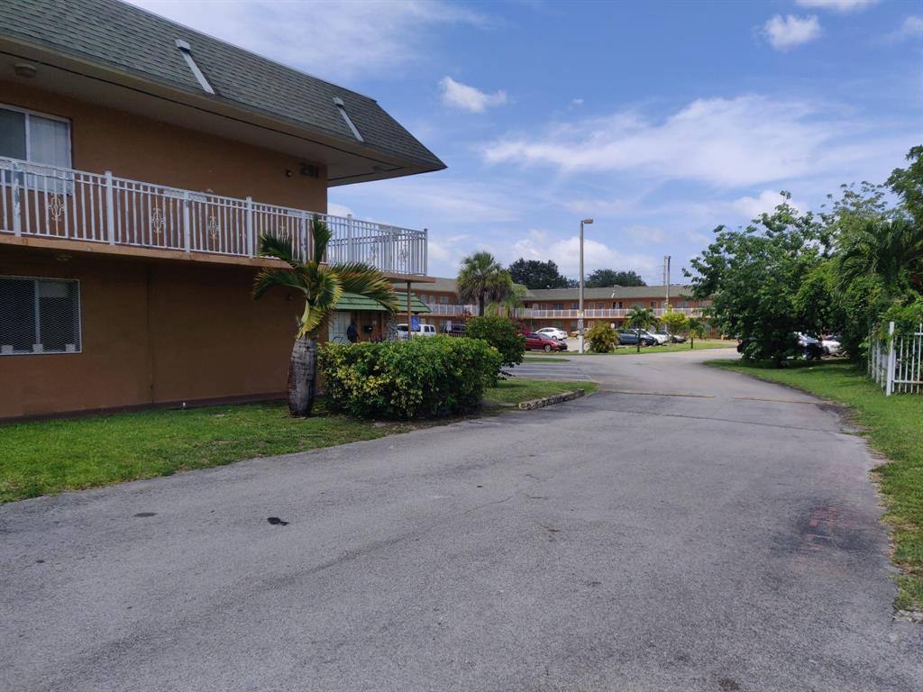 Apartment for rent at 251 NW 177th St #105, Miami, FL 33169